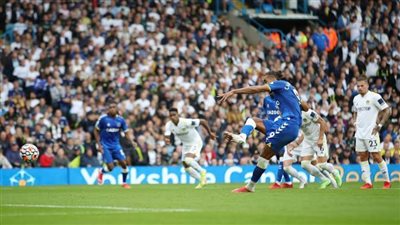 ليدز يفرض التعادل الإيجابي على إيفرتون في الجولة الثانية من البريميرليج