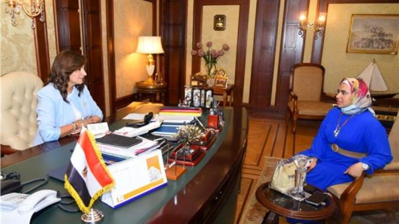 وزيرة الهجرة تتستقبل