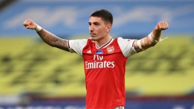 آرسنال يتلقى عروضا بشأن توريرا وويليان بورجس