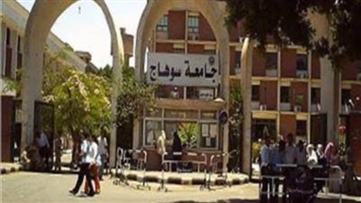 غداً.. جامعة سوهاج تبدأ حملة التطعيم بلقاح كورونا لجميع منتسبيها