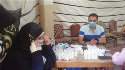 الكشف على ٤٤١ مريضا وصرف الدواء مجانا فى قافلة سكانية بكفر الدوار