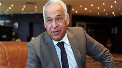 رئيس نادي سموحة يمدح مصطفى فتحي .. لهذا السبب 