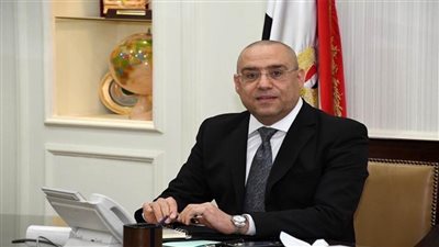 وزير الإسكان: تسليم قطع أراضي الإسكان الاجتماعي للفائزين بـ