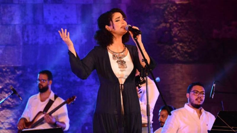 النجمة الشابة نسمة