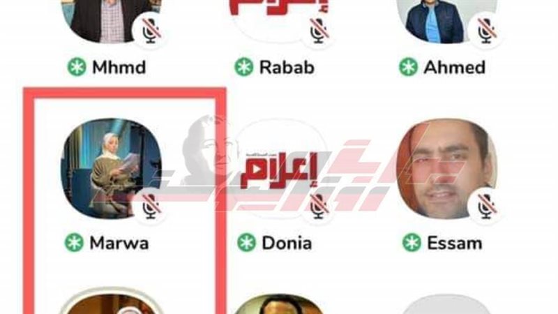 خلال المناقشة