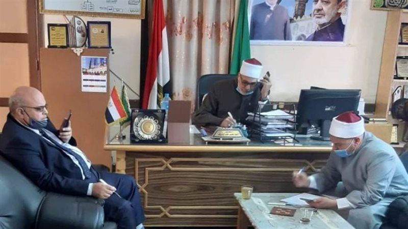 الدكتور أحمد طلب