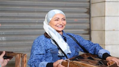  فيلم ٢٠٠جنيه يتصدر الإيرادات 