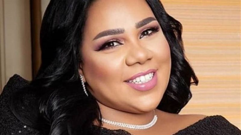 الفنانة شيماء سيف