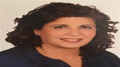 وزيرة الثقافة تصدر قراراً بتولي زينب عزيز 