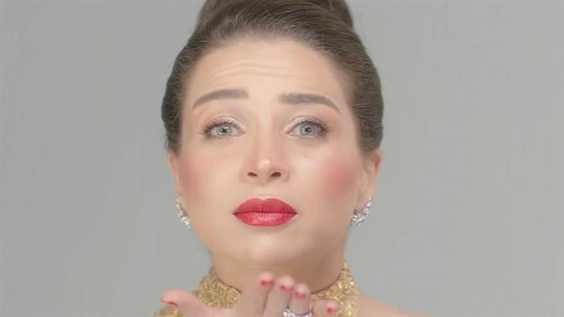 مى عز الدين