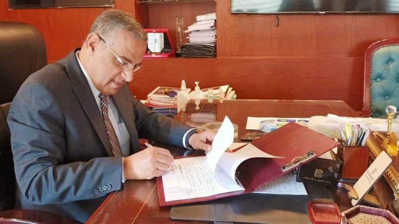 محافظ سوهاج يعتمد