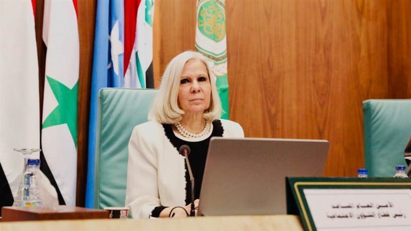 السفيرة هيفاء ابو