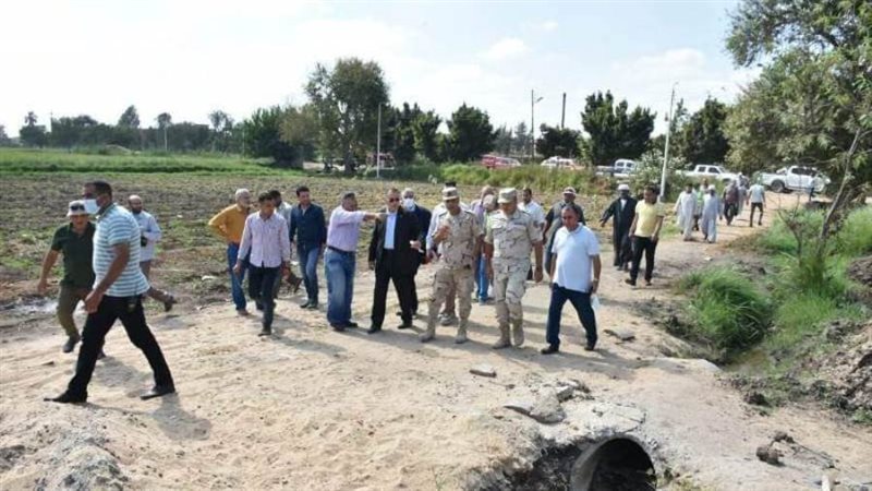 محافظ الشرقيه أثناء