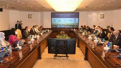 وزيرا السياحة والاتصالات  يجتمعان لمتابعة بعض المشروعات المشتركة