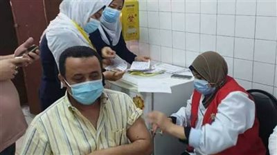 صحة سوهاج: فتح باب التسجيل مرةً أخرى للمسافرين والتطعيم بجواز السفر والبطاقة