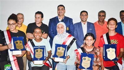 نادي الشيخ زايد يُكرّم أوائل الثانوية العامة.. 