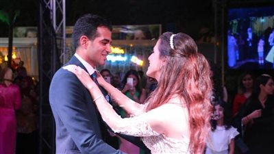  تهنئة بزفاف النقيب حسن سليمان وهدان والدكتورة دنيا أباظة 