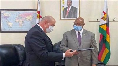 رئيس برلمان زيمبابوي يشيد بما تشهده الجمهورية الجديدة في مصر من تطورات