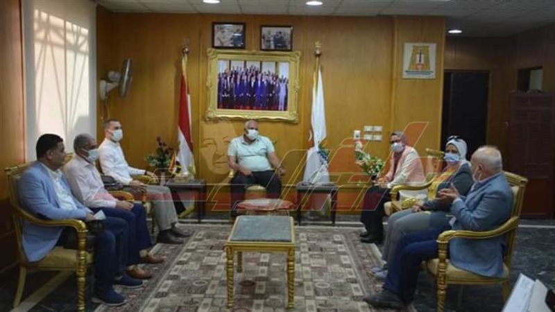 البشبيشي ومحافظ الوادي