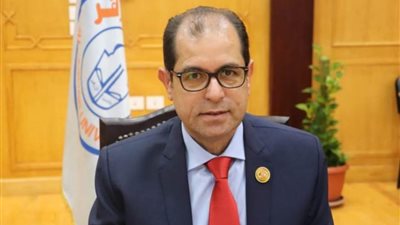 برلماني: حضور الرئيس احتفالية 