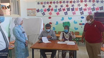 التثقيف والإعلام الصحي بشمال سيناء يتابع التطعيم بالمدارس      