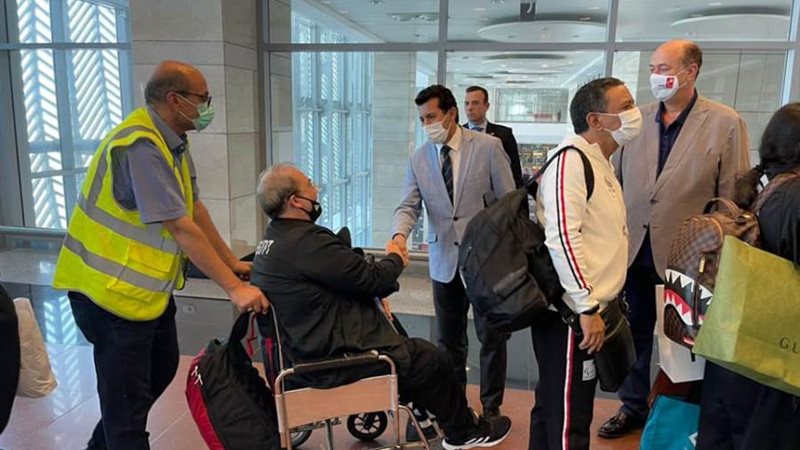 أشرف صبحي يستقبل