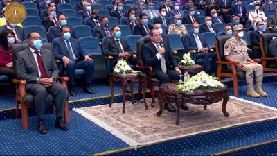 الرئيس السيسي : سنتعامل مع أى شحنات قادمة الى مصر بأن تكون مطابقة للمواصفات العالمية