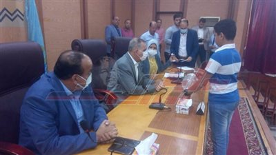  كفرالشيخ تجري القرعة العلنية لمشروع عربات الطعام