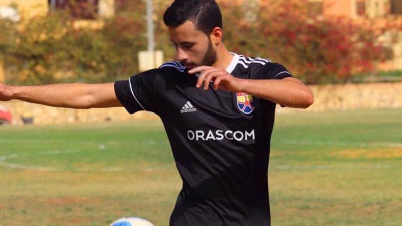 اللاعب محمد شريف