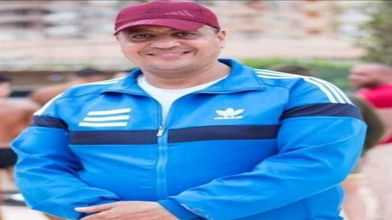 الكابتن حسين حطبه