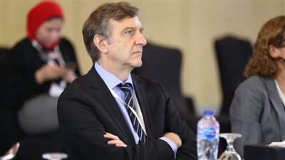 ممثل بنك الاستثمار الأوروبي يشيد بتجربة مصر في التمويل الإنمائي والتنمية المستدامة
