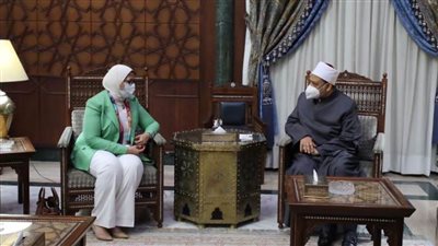 شيخ الأزهر يشكر الرئيس السيسي على دعمه وجهوده في مجال الصحة والتعليم