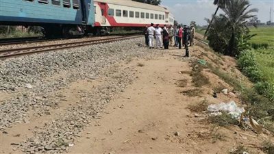 تفاصيل إصابة سيدتين ورجل بحادث قطار الزقازيق