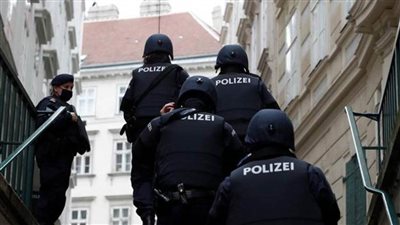 تحنيط الأم الميتة لتستمر في الحصول على المعاش