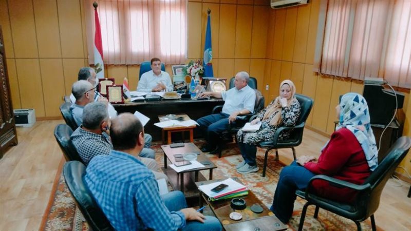 لجنة القيادات بزراعة