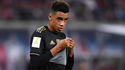 فوز بايرن ميونخ على لايبزيج 4-1 بالدوري الألماني لكرة القدم