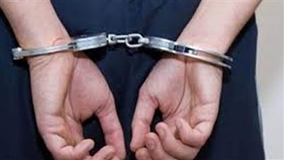 ضبط أحد الأشخاص لقيامه بالنصب على المواطنين بزعم تمليكهم وحدات سكنية بالمدن الجديدة