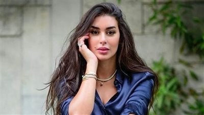 شاهد شقيق ياسمين صبري مع خطيبته.. وهذا موعد زفافه