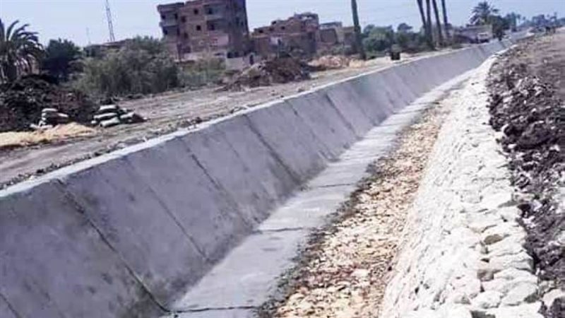 من جانب المشروعات