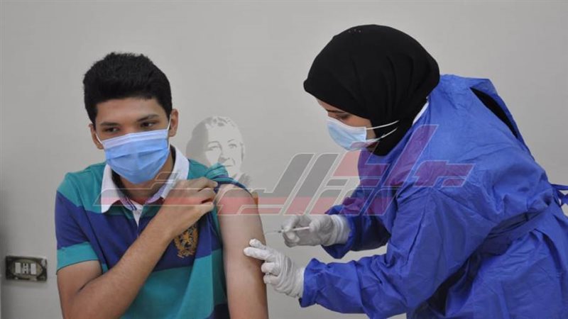 تطعيم الطلاب