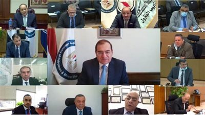 وزير البترول: منظومة تحكم رقمي حديثة لتطوير وتأمين الشبكة القومية لنقل الخام