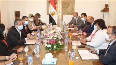 وزيرا السياحة والثقافة يبحثان وضع إستراتيجية للترويج السياحي والثقافي