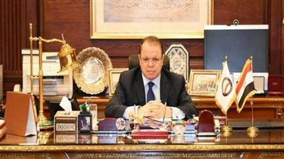 عاجل| النائب العام يأمر بإحالة طبيبين وموظف للمحاكمة الجنائية لتعديهم على ممرض