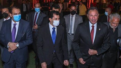 الصور الأولى من احتفالية الأهلي بالنجمة العاشرة