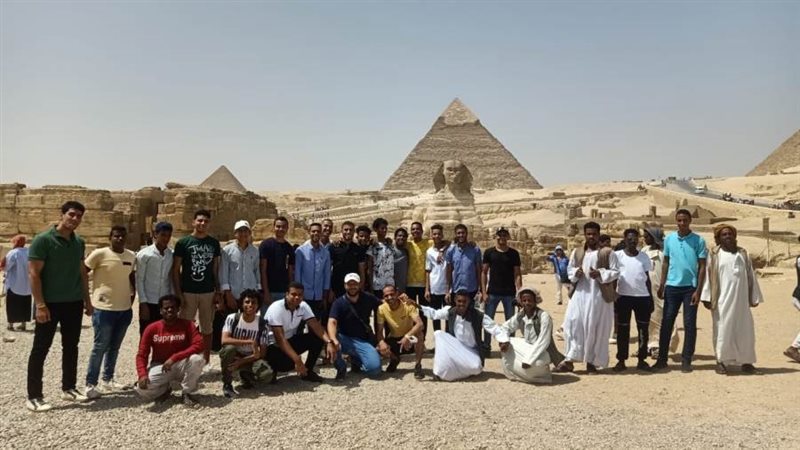 شباب برنامج أمل مصر