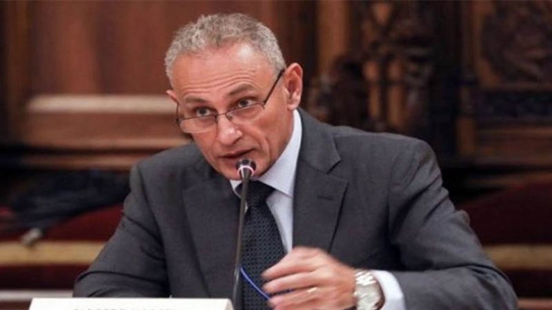 السفير ناصر كامل