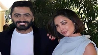 تامر حسني يظهر مع بسمة بوسيل وينفي الشائعات