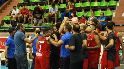 رجال سلة الأهلي يواجه نادي القاهرة في بطولة المنطقة