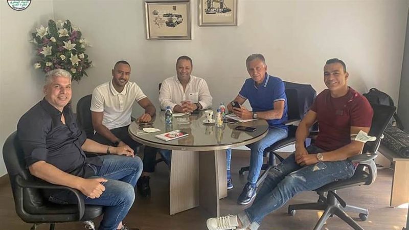 الجهاز الفنى لمنتخب