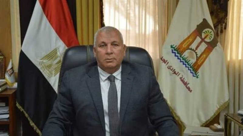 محمد الزملوط محافظ